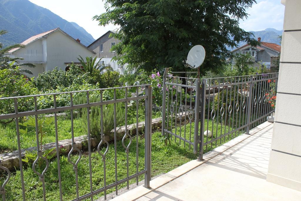 Apartments Djuricic Kotor Room photo
