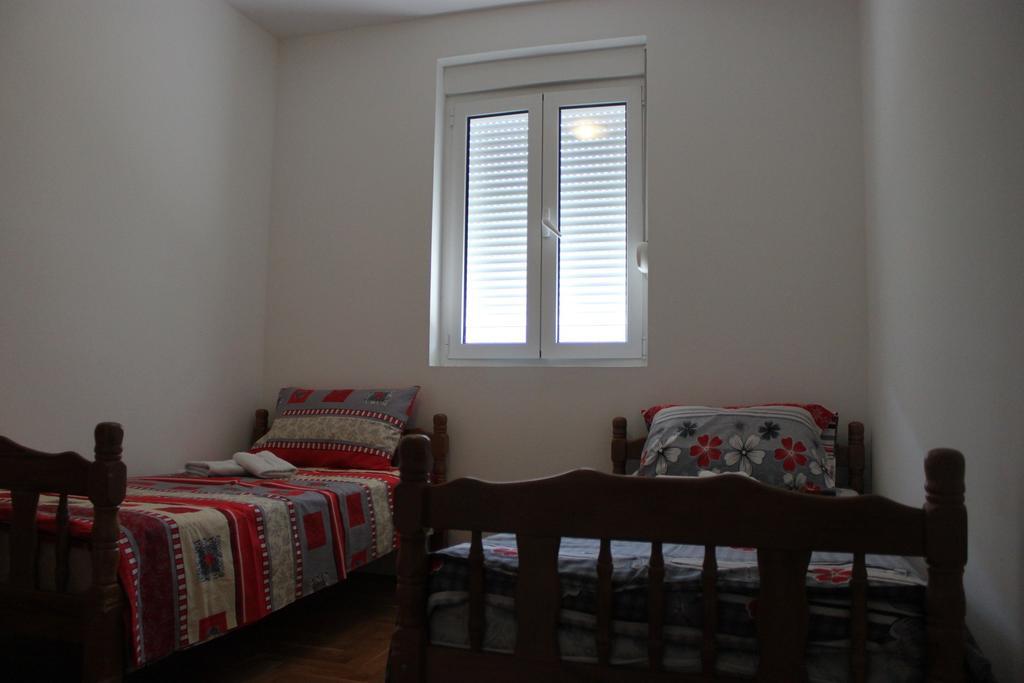 Apartments Djuricic Kotor Room photo
